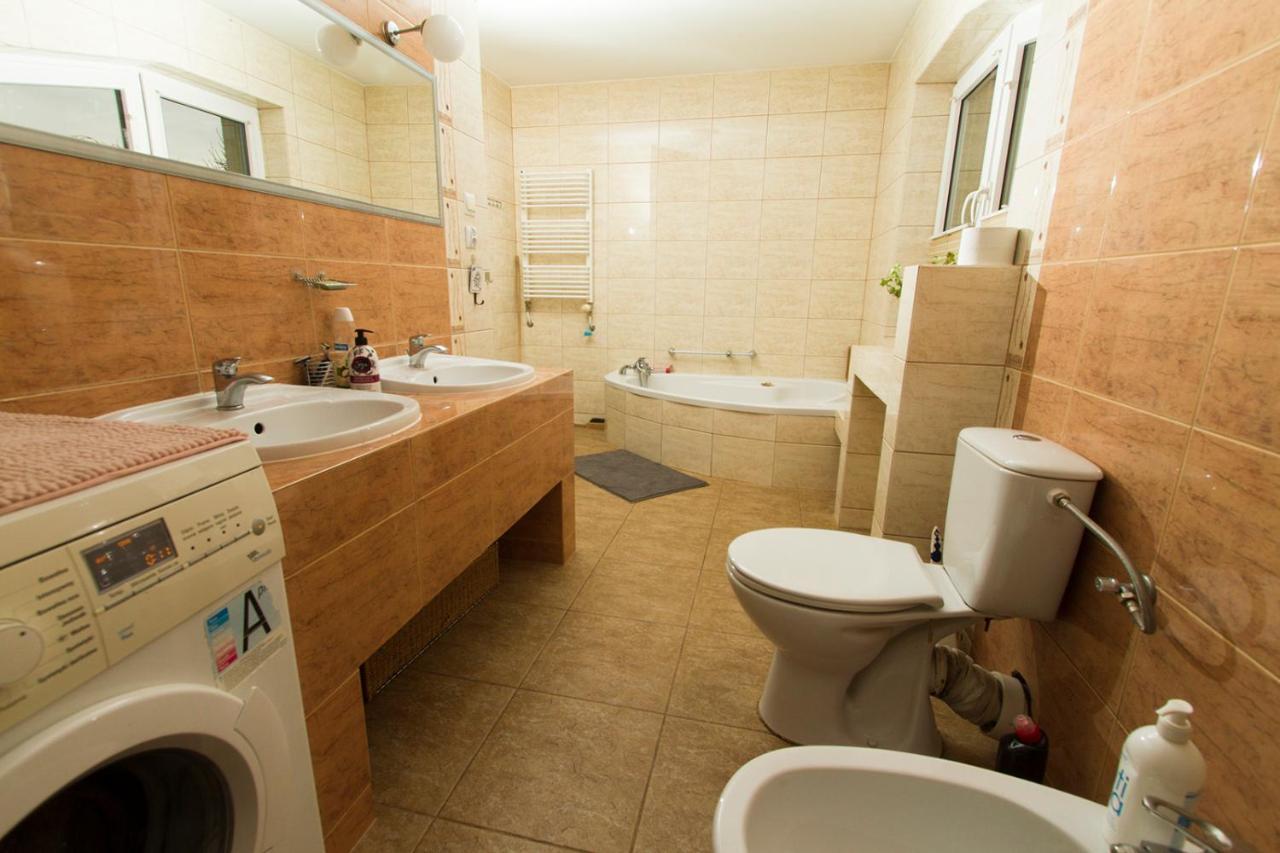 Azylw25 Lejlighedshotel Starachowice Eksteriør billede